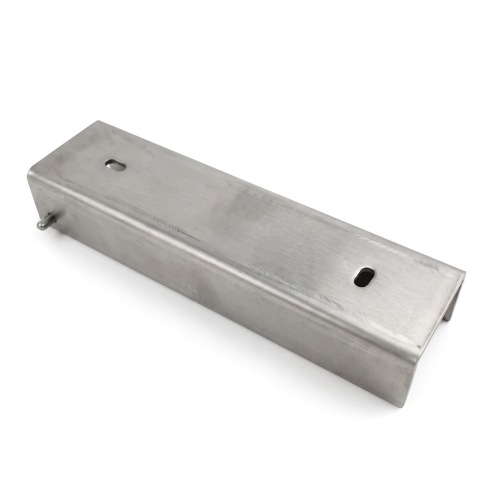 Profilé en C connecteur support pour soubassement 200x55 galvanisé GPV-700-24 (1)