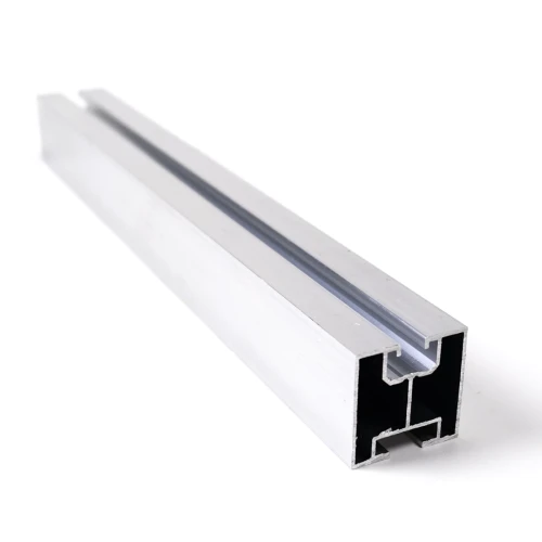 Profilé aluminium 40x40 mm longueur 10 cm pour écrous marteaux PV-01-12 (1)